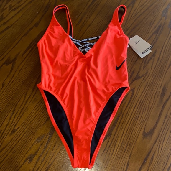 Nike Coral High Cut Leg Plunge Logo One Piece Swimsuit - Picture 2 of 5